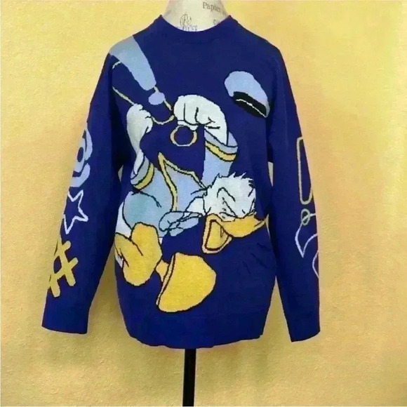 Disney Angry Donald Duck Blue Crewneck
Sweater Size Large EUC! - Picture 2 of 9